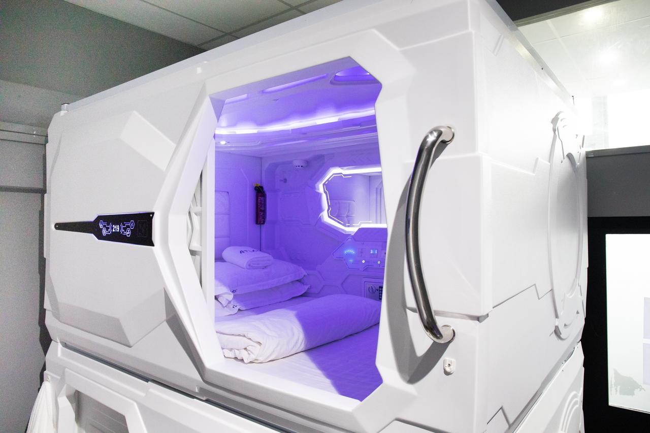 Met A Space Pod @ Little India Singapour Extérieur photo